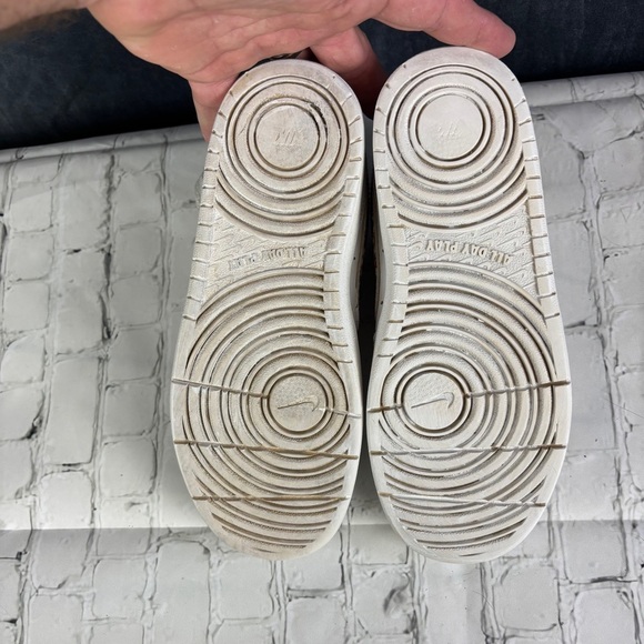 Nike Kids Court Borough Low 2 Se White Sneakers w fun graphic sz 5Y — see pics - Picture 8 of 10